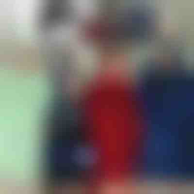 Maglione/Coperta con cappuccio HOODZIE