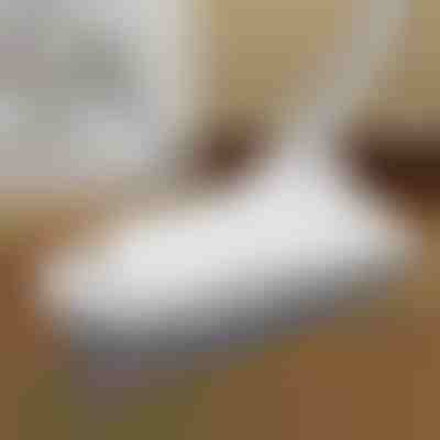 Scopa multiuso per pavimenti con testina rotante a 120° | BROOMY